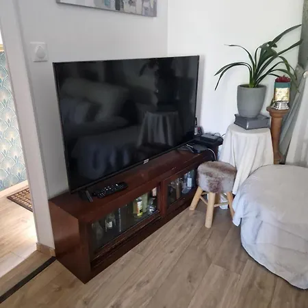 Maison Tranquille Dans Centre 別荘 *