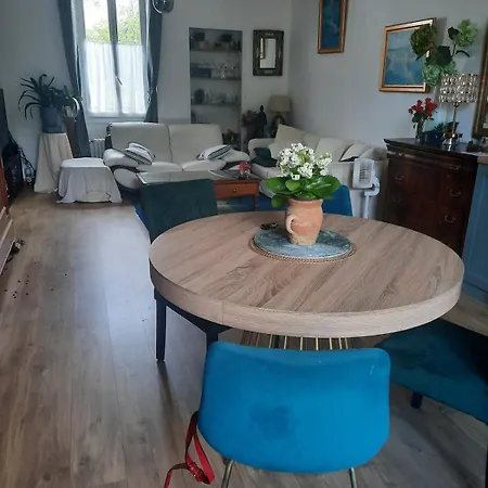Maison Tranquille Dans Centre