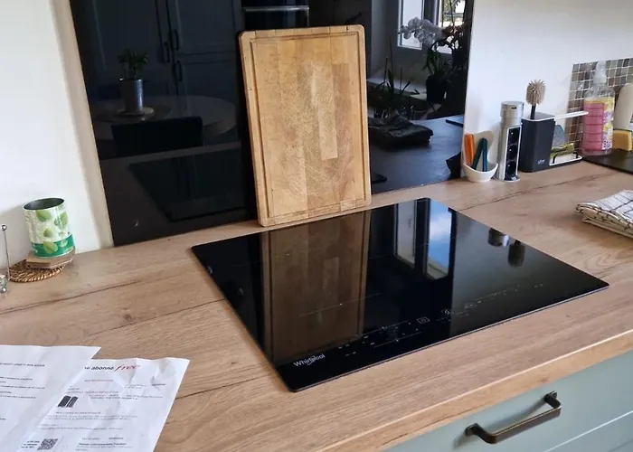 בית נופש Maison Tranquille Dans Centre